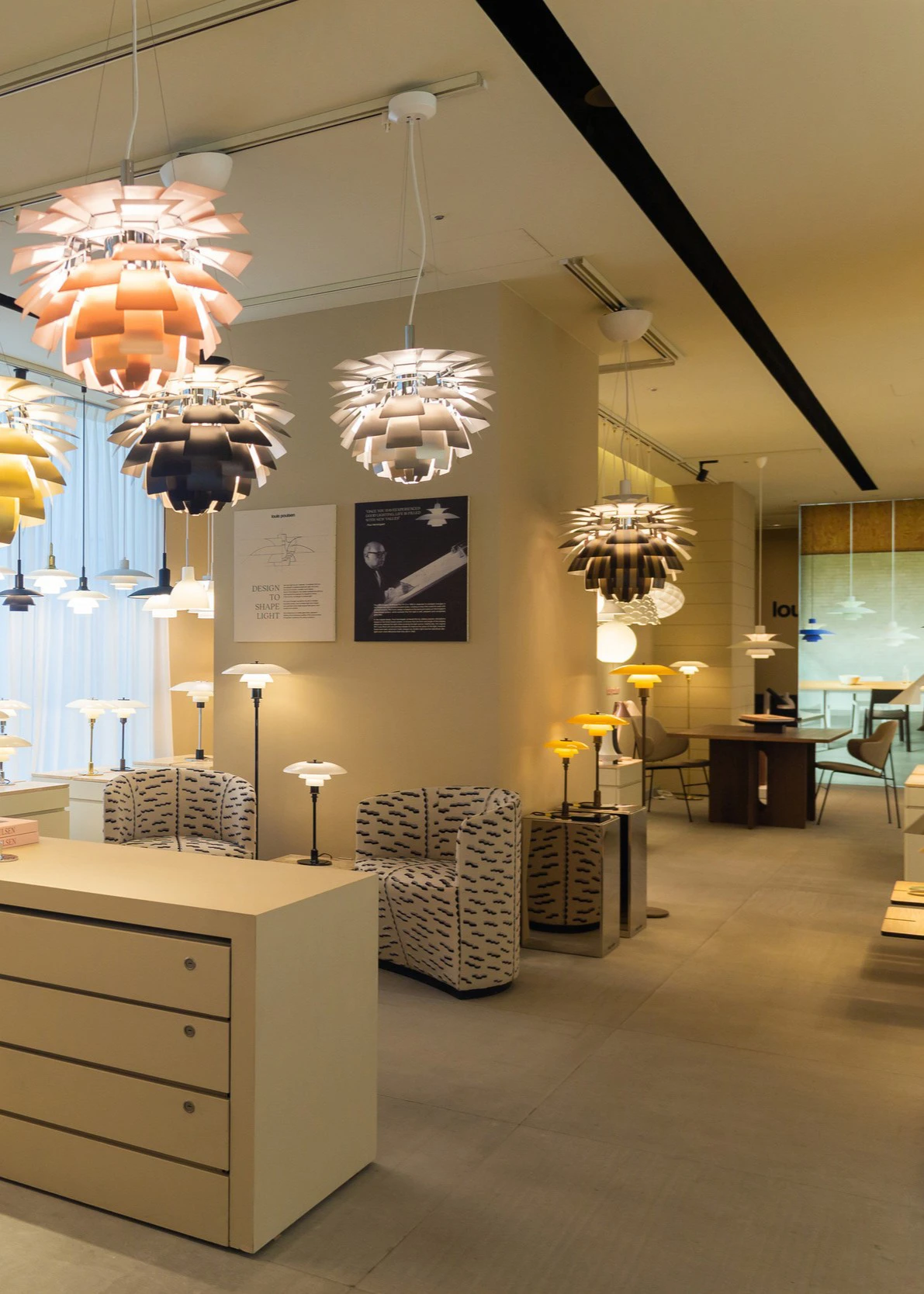 Decorative lighting components and carefully finished lamp details